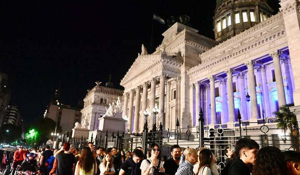 Preparate para la Noche de los Museos 2025 con el mapa interactivo de cada museo y espacio cultural y las experiencias y shows de este 8 de noviembre