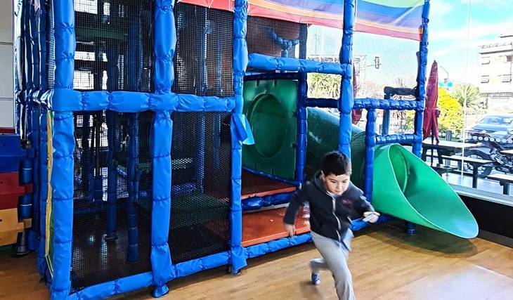 Lo que todo Adulto con Niños en Buenos Aires necesita saber: Dónde hay Peloteros Gratis en CABA