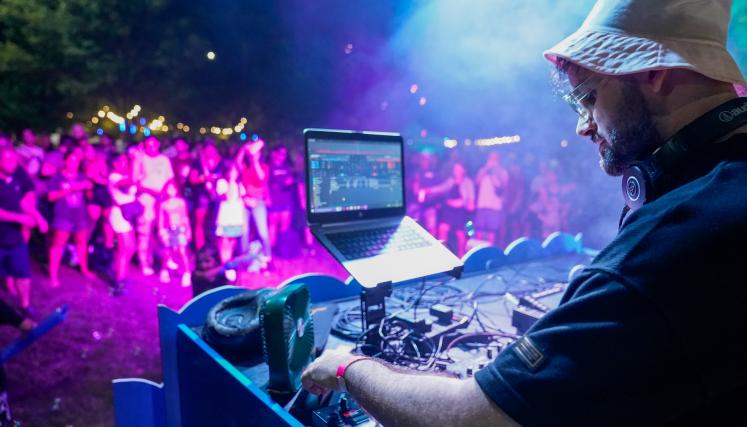 plazas playa buenos aires