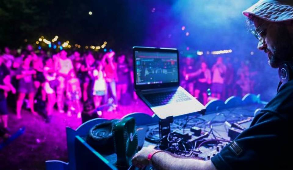 Estos son los Parques de Verano para sentirte como en la Playa en Buenos Aires: Juegos Acuáticos, Gastronomía, shows en vivo y música hasta el anochecer