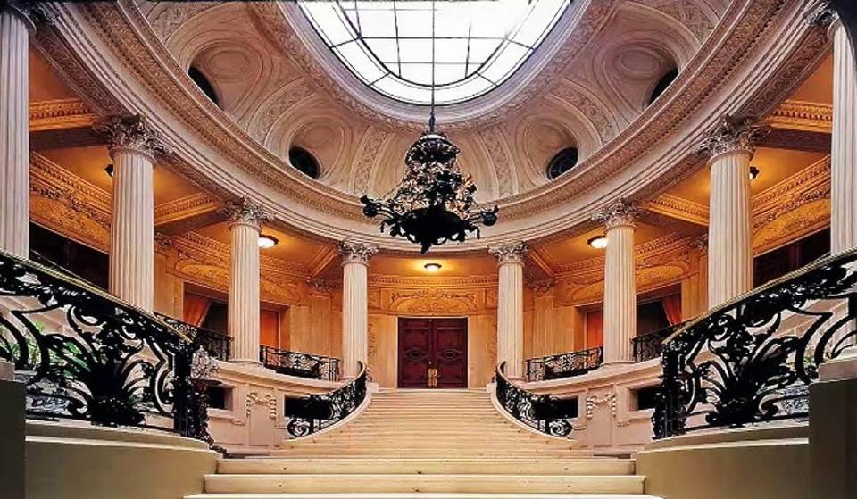 Anotate a las visitas guiadas gratuitas para descubrir este palacio de 1920