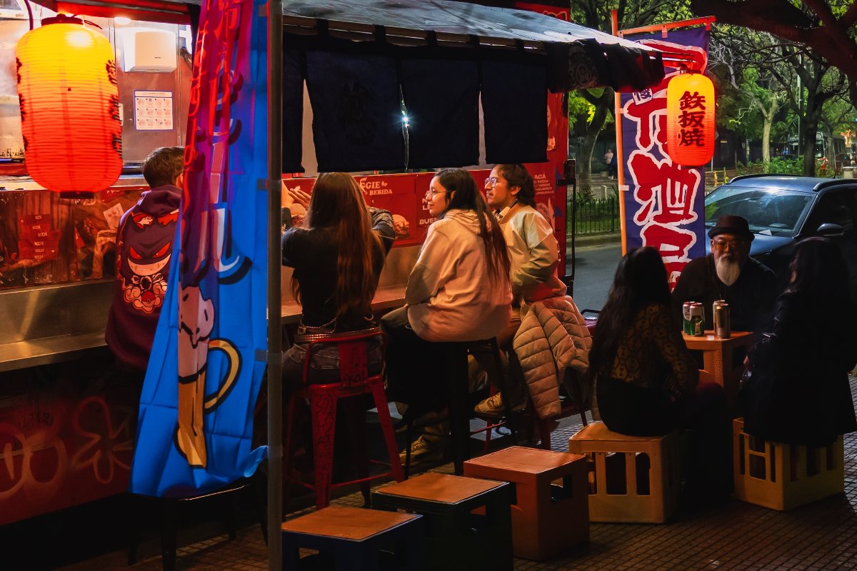 el primer yatai japones recorre las calles de Buenos Aires esta semana