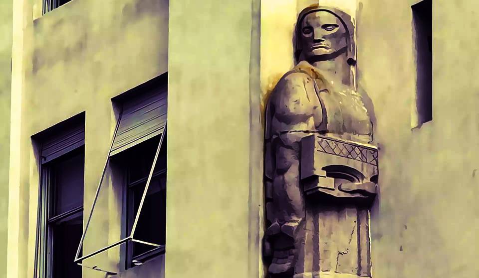 Por qué el Monumento a la Coima se esconde sobre la 9 de Julio en este edificio racionalista a la vista de todos
