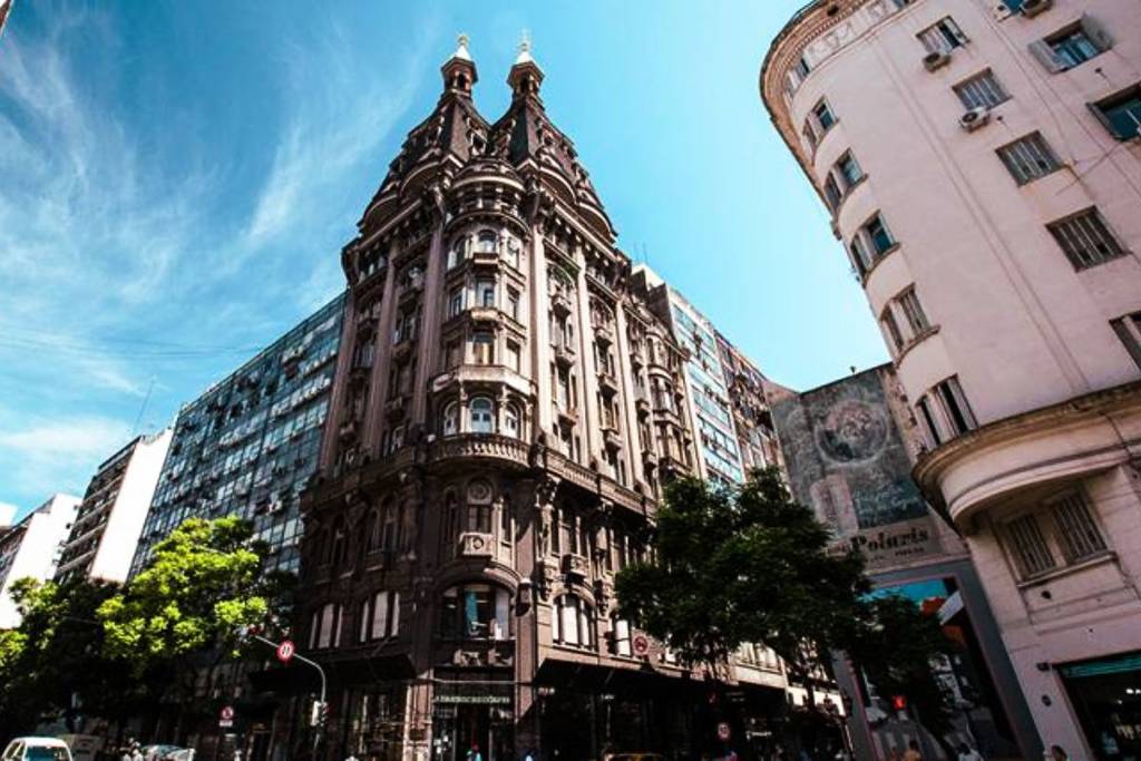 300 sculptures building otto wulff building guided tour