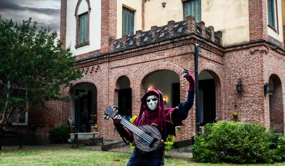 This Byzantine Castle near Buenos Aires celebrates a Medieval Festival with archery, mead, live music and secret passages.