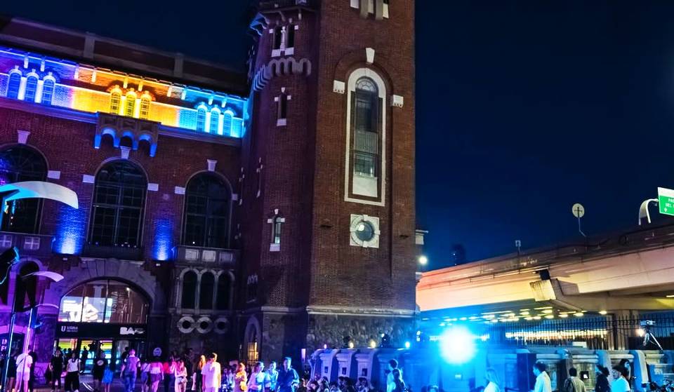 Ciclo de Shows Inmersivos al Aire Libre con Entrada Gratis en Buenos Aires: Música en vivo, sonido cuadrafónico y proyecciones visuales en este edificio emblemático