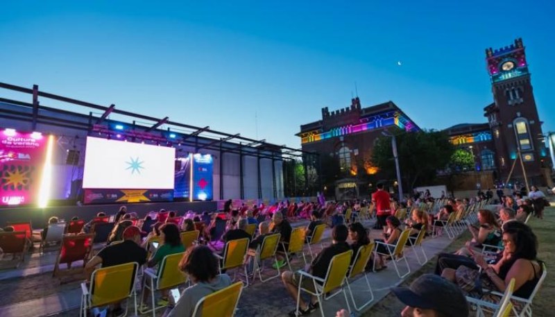 fiesta junto al rio y cine al aire libre gratis buenos aires