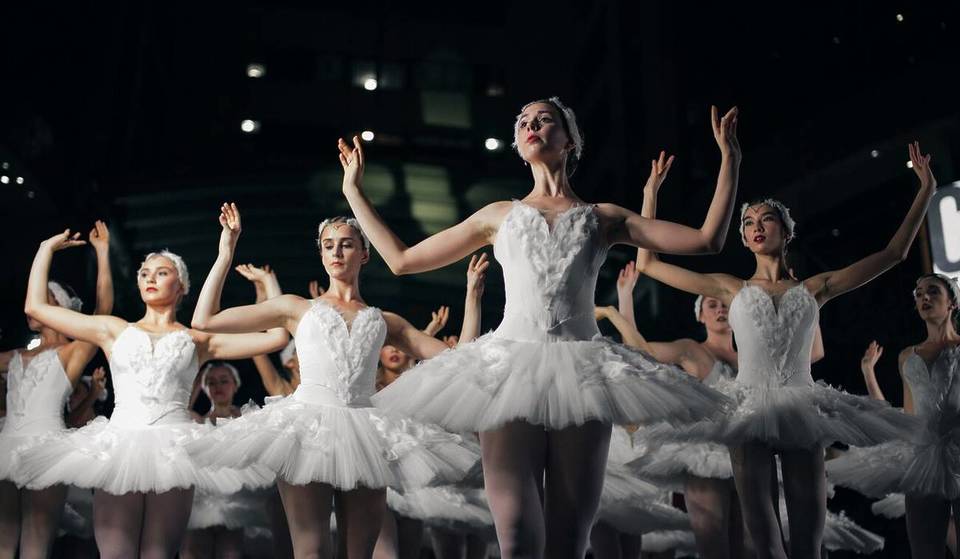 Ballet en Buenos Aires: 6 teatros imprescindibles donde podés ver ‘El Lago de los Cisnes’, ‘Cascanueces’ y el nuevo show inmersivo de Ballet of Lights