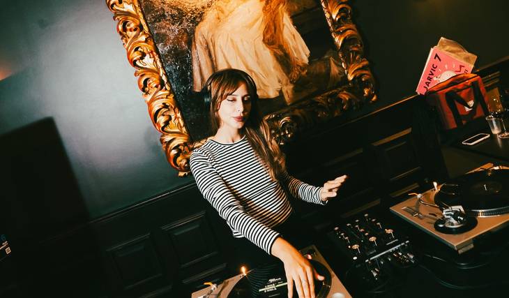 Las fiestas Convinart presentan su edición Malbec: vino, arte y música en un palacio porteño en Abril