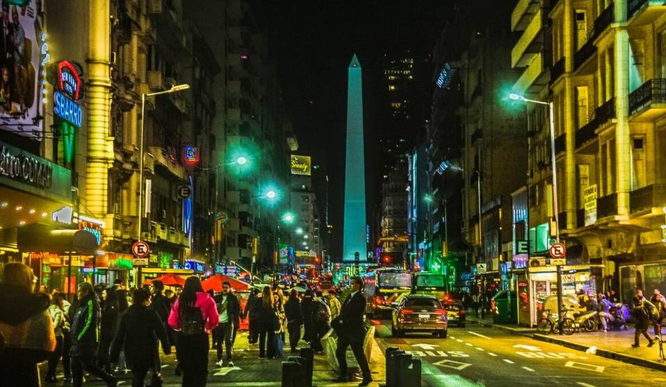 Buenos Aires celebra el Día de la Danza con una Clase Abierta a metros del Obelisco