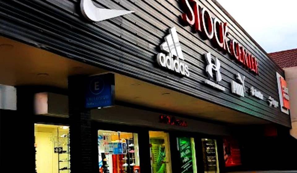 El Outlet escondido a 10 min de CABA con zapatillas Nike desde 30mil pesos y ropa deportiva desde 10mil