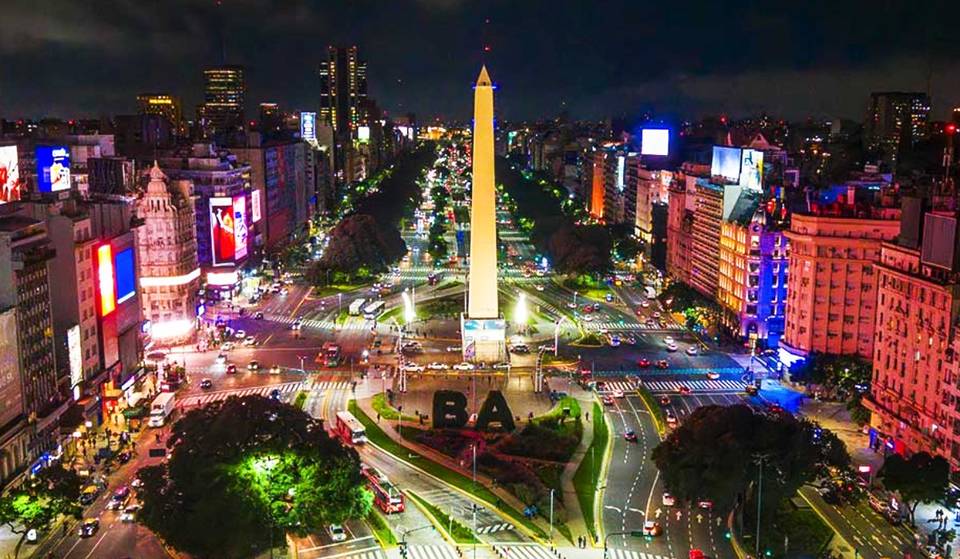 Show de Mapping 3D sobre el Obelisco, música en vivo y subte hasta la madrugada este 23 de Mayo por la Noche del Obelisco