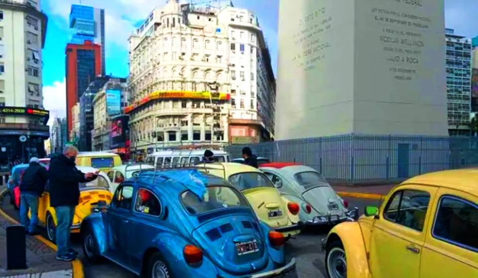 Una caravana de Volkswagen Escarabajo va a recorrer Buenos Aires desde el Planetario hasta la Casa Rosada: Conocé el recorrido y cómo sumarte