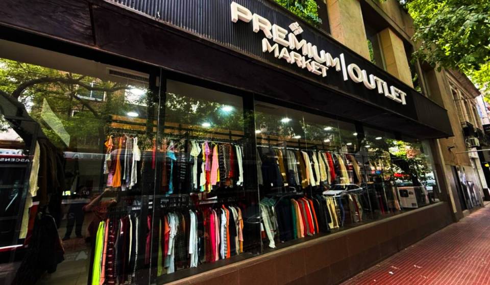 H&amp;M, Bershka, and GAP Clothing in Belgrano: The Hidden Outlet in a Former Burger King You Have to Visit