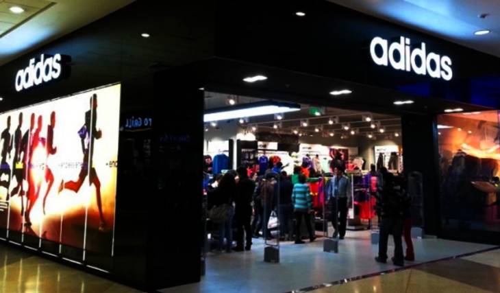 Zapatillas a mitad de precio: la Liquidación de Adidas para Comprar Online con Mega Descuentos
