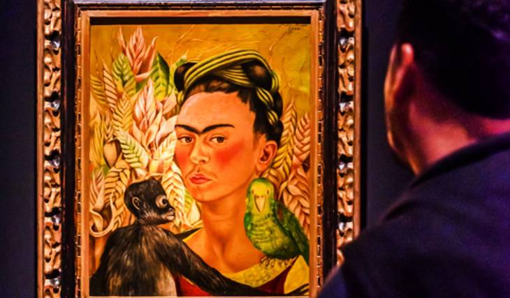 MALBA announces the most important art exhibition dedicated to Frida Kahlo: Corsets, Secret Letters, and Paintings—that’s “Viva Frida,” coming to Buenos Aires in September