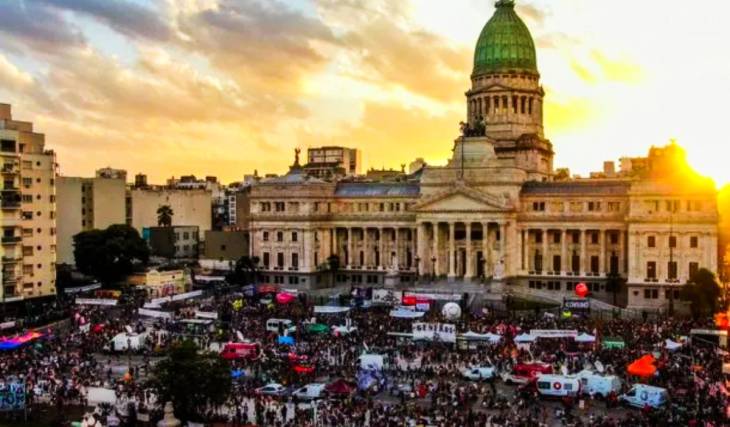 Marcha al Congreso el 6 de Agosto:  mapa de calles cortadas en Congreso, líneas de colectivo desviadas y estado del Subte