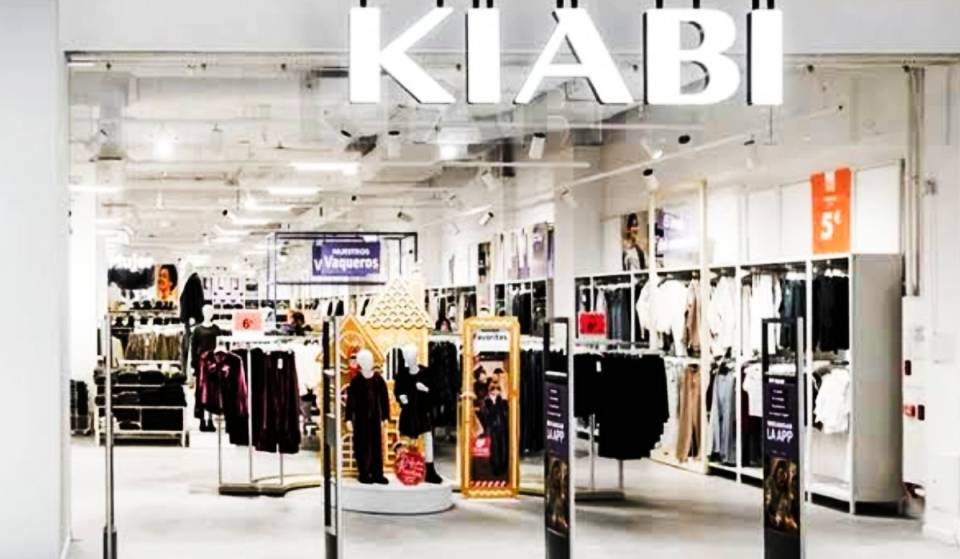 Abrió un mega local de ropa en Buenos Aires: cuatro pisos, moda francesa y ropa desde $5.000 en el Microcentro porteño