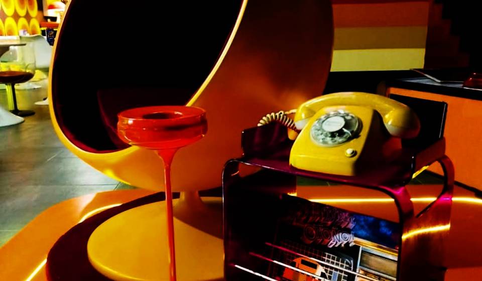 De la Llama que Llama a la hamburguesa Pumper Nic: descubrí el rincón de Palermo para viajar en el tiempo entre cassettes, tragos y recuerdos