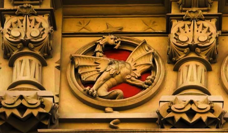 La custodian 8 dragones y está en San Telmo: Cómo visitar gratis la Casa de los Dragones de Buenos Aires en Octubre