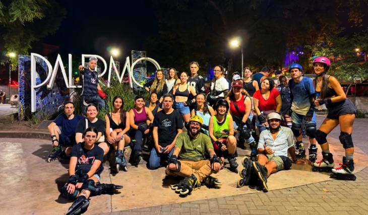 Recorrer Buenos Aires en Rollers: Cómo hacer nuevos amigos patinadores mientras recorrés Buenos Aires y terminar en una Roller Party