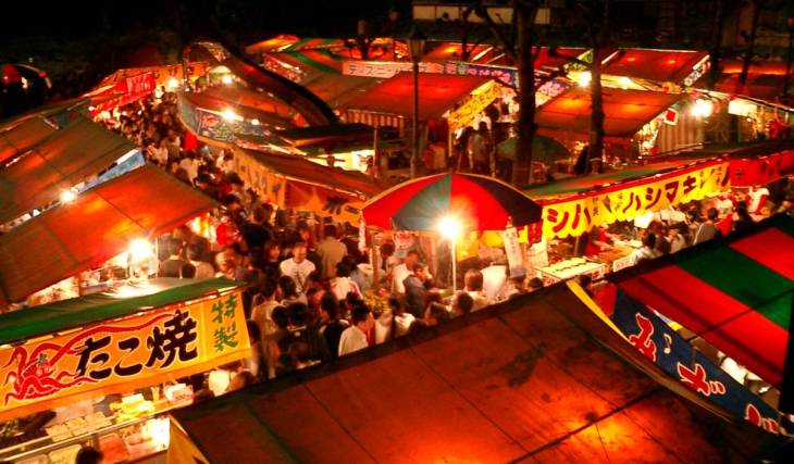 No es Tokio, es Buenos Aires: el Jardín Japonés lanza su primer Yatai, un festival de comida callejera japonesa entre sakuras y platos típicos de Japón