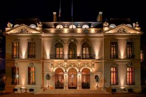 Cómo reservar gratis para La Noche de las Embajadas 2026: la única noche donde las embajadas y las sedes diplomáticas más exclusivas abren sus puertas