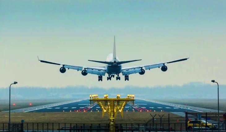 El aeropuerto de Ezeiza cierra del 25 de octubre al 11 de noviembre: Qué aerolíneas cancelan vuelos, cuáles suman paradas y cómo prepararte