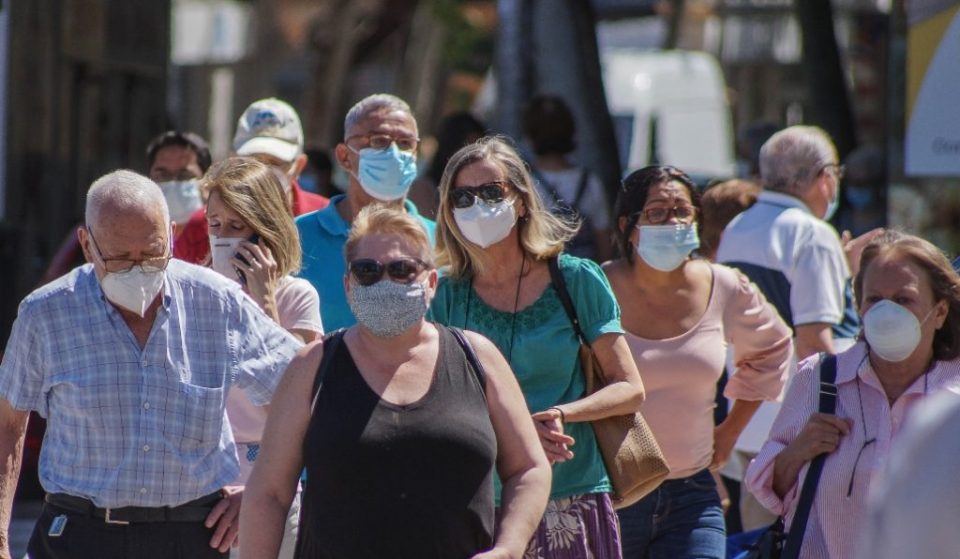 El IVA de las mascarillas baja del 21% al 4%