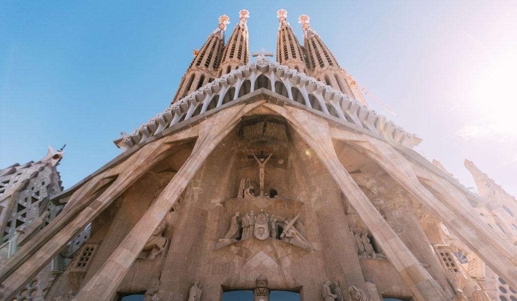 La Sagrada Familia reanuda sus obras tras el parón pandémico