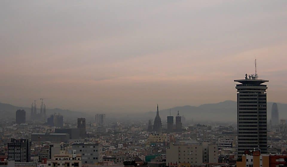 La contaminación en Barcelona triplica los límites fijados por la OMS