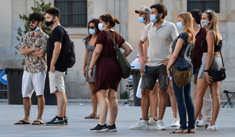 La mascarilla dejará de ser obligatoria en exteriores la semana que viene
