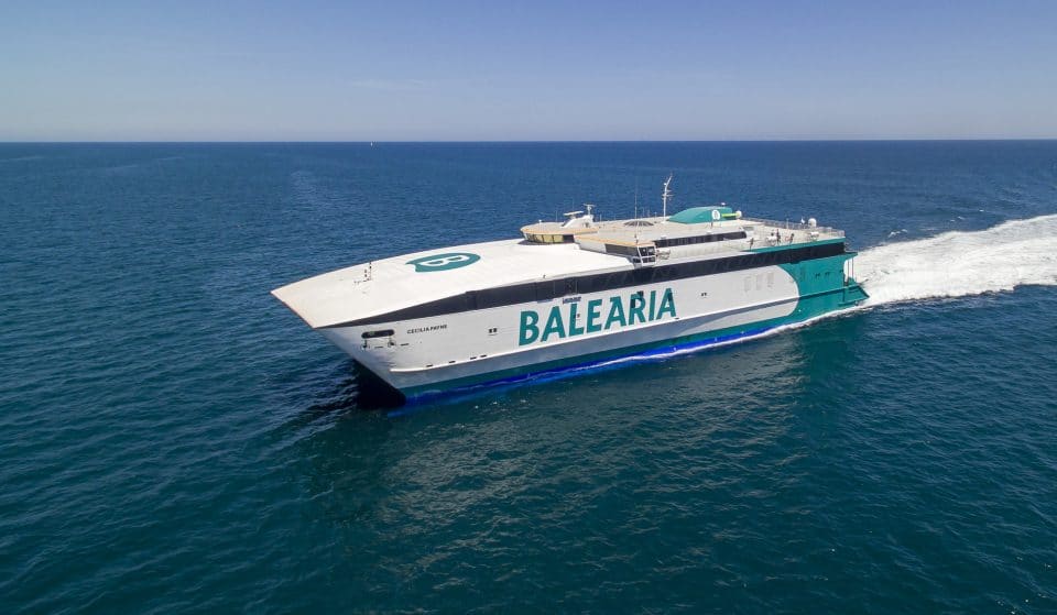 Un barco diario unirá BCN con Menorca este verano en solo 3 horas