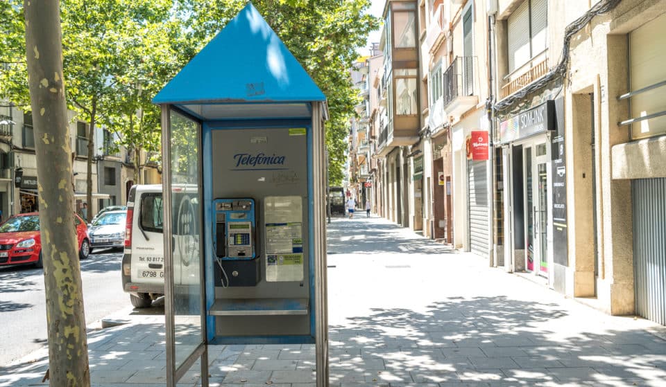 Adiós a las últimas cabinas de teléfono de Las Ramblas