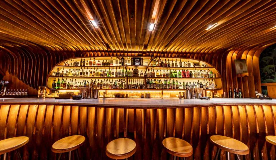 Una de las mejores coctelerías de Barcelona es imposible de encontrar