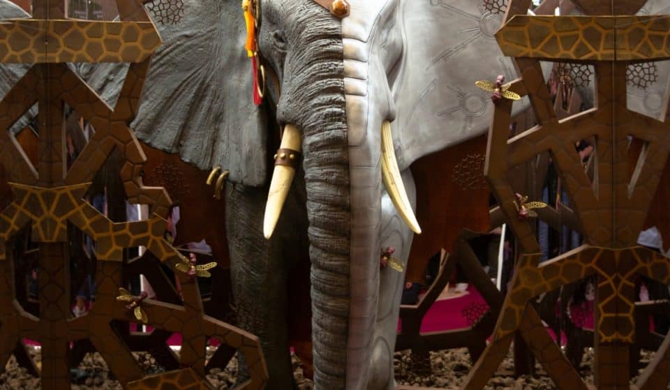 Un elefante de cacao de 3 metros de altura convierte a un catalán en el mejor chocolatero del mundo