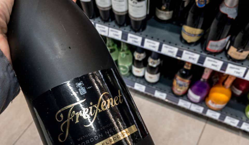 El mejor cava del mundo para celebrar las fiestas es catalán