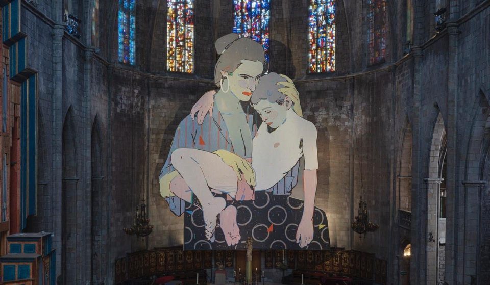 Así es el mural de arte urbano que corona ahora la iglesia milenaria de BCN