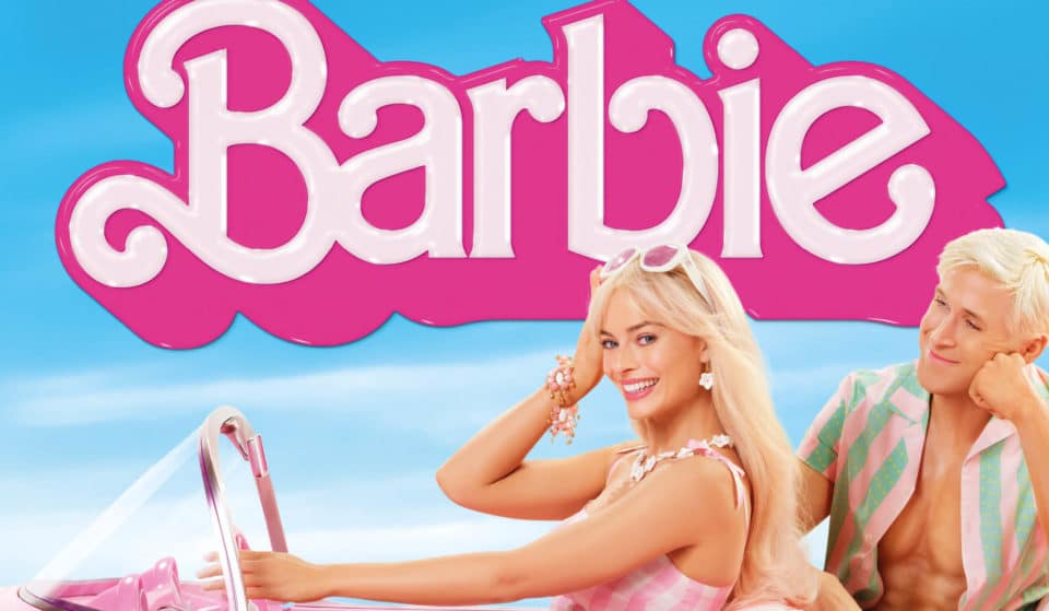Este cine te regala las palomitas grandes si vas a ver Barbie vestidx de rosa