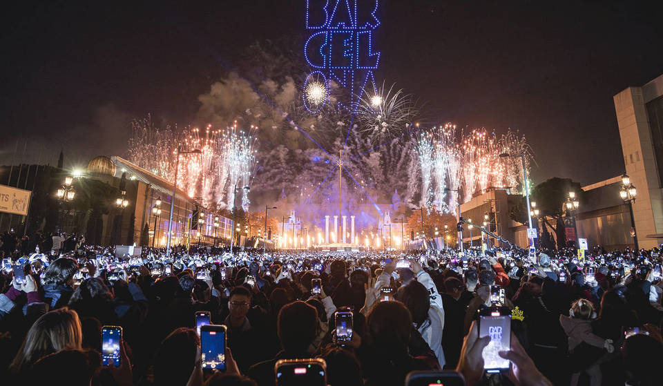 500 drones et des feux d&rsquo;artifice : voici à quoi ressemblera le spectacle de la Saint-Sylvestre 2024-25 à Barcelone.