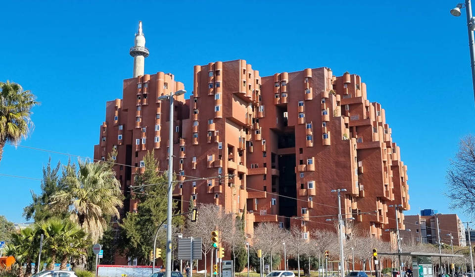 De gemeente van de beroemdheden van Barcelona is nu de rijkste in Catalonië: een salaris van meer dan 30.000 euro en 5.200 euro huur