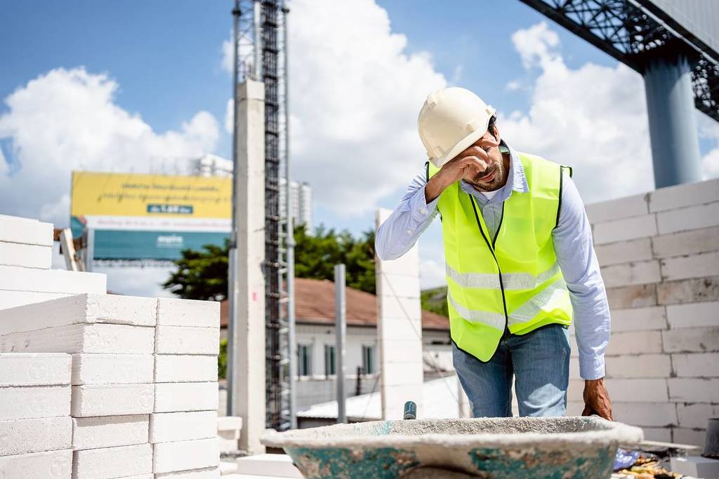 Como pedir la baja retribuida por calor extremo: así son los permisos laborales por riesgo climático