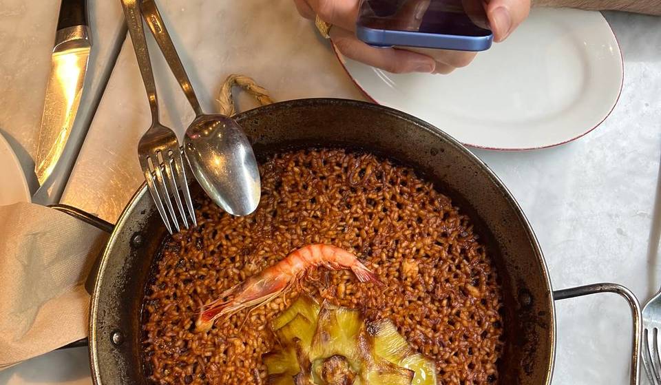 El restaurante preferido de Hansi Flick es una casa de tapas con ticket de 30€ en Barcelona que está frente a la discoteca más culé