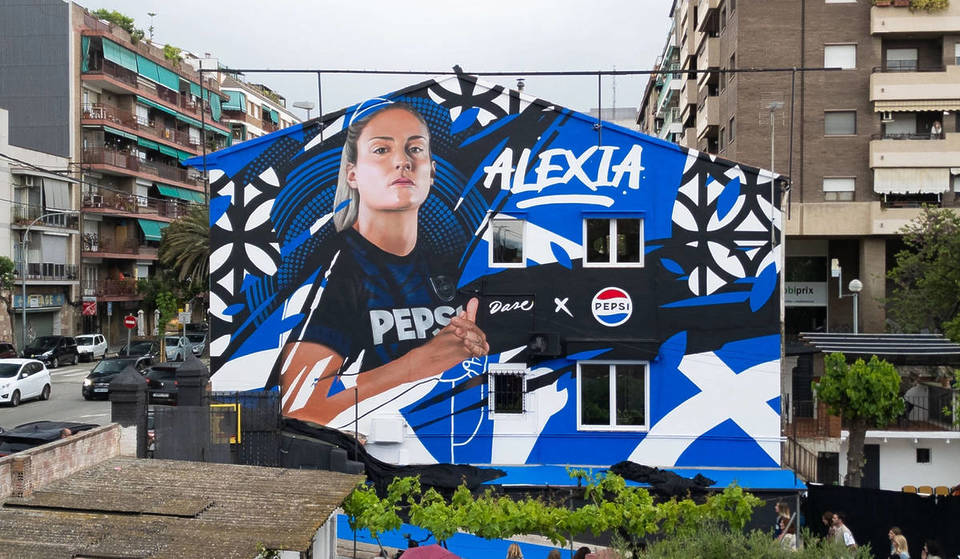 Alexia Putellas&#8217; muurschildering in Barcelona die kandidaat is voor de beste ter wereld: hier vind je hem