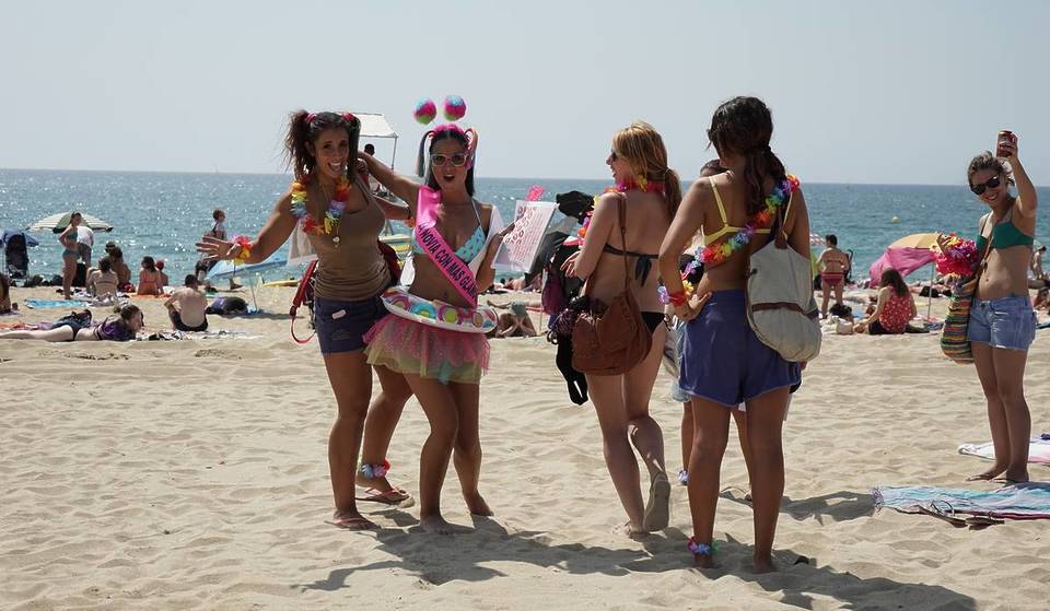 Barcelona ya es la ciudad turística más masificada del mundo: más turistas que Brasil y Australia juntas