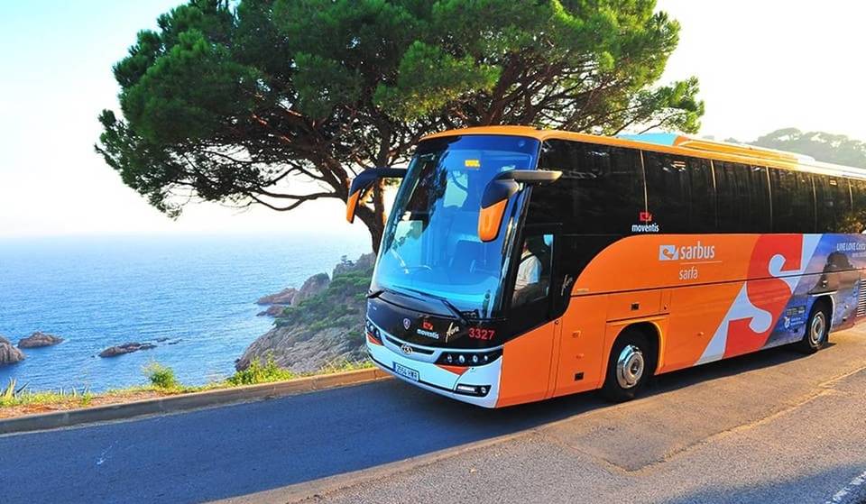 Como chegar de autocarro às enseadas mais inacessíveis da Costa Brava onde o comboio não passa: linhas, destinos, horários e estradas