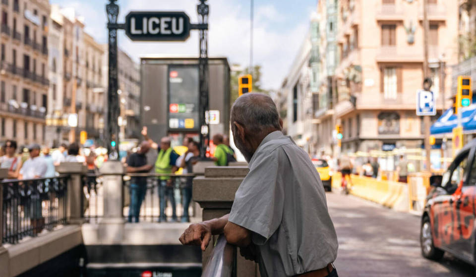Het metrostation van Barcelona ziet eruit als in 1925: het herstelt zijn historische pinakels