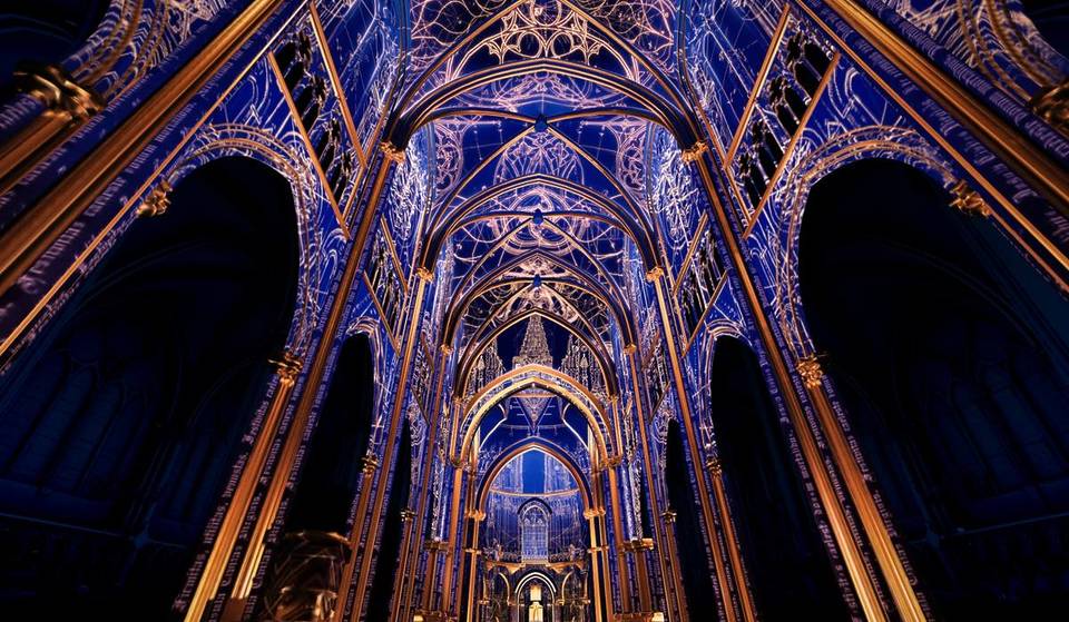 LUMINISCENCE&#8217;, het meeslepende spektakel van licht en muziek in Santa Maria del Pi