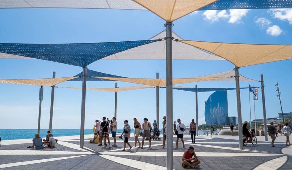 Barcelona wird 5.000 m² Schatten an drei seiner bekanntesten Orte schaffen: So sieht das neueste Großprojekt gegen die Hitze aus