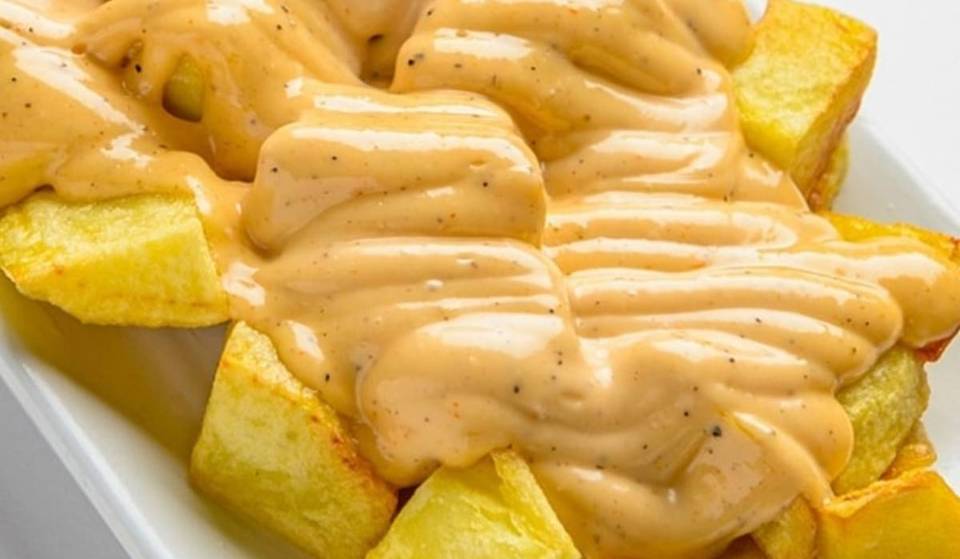 100 kilos de bravas gratuits dans le bar de l&rsquo;Hospitalet qui a conquis José Andrés : la sauce secrète que seules deux personnes connaissent sera mise en vente